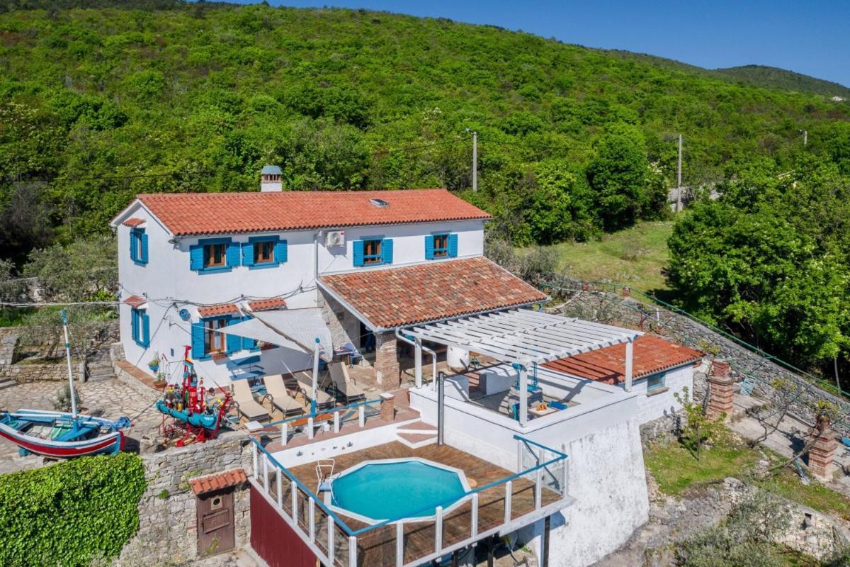 Crni In Crni - Haus Fuer 6 Personen Villa Labin  Exterior photo